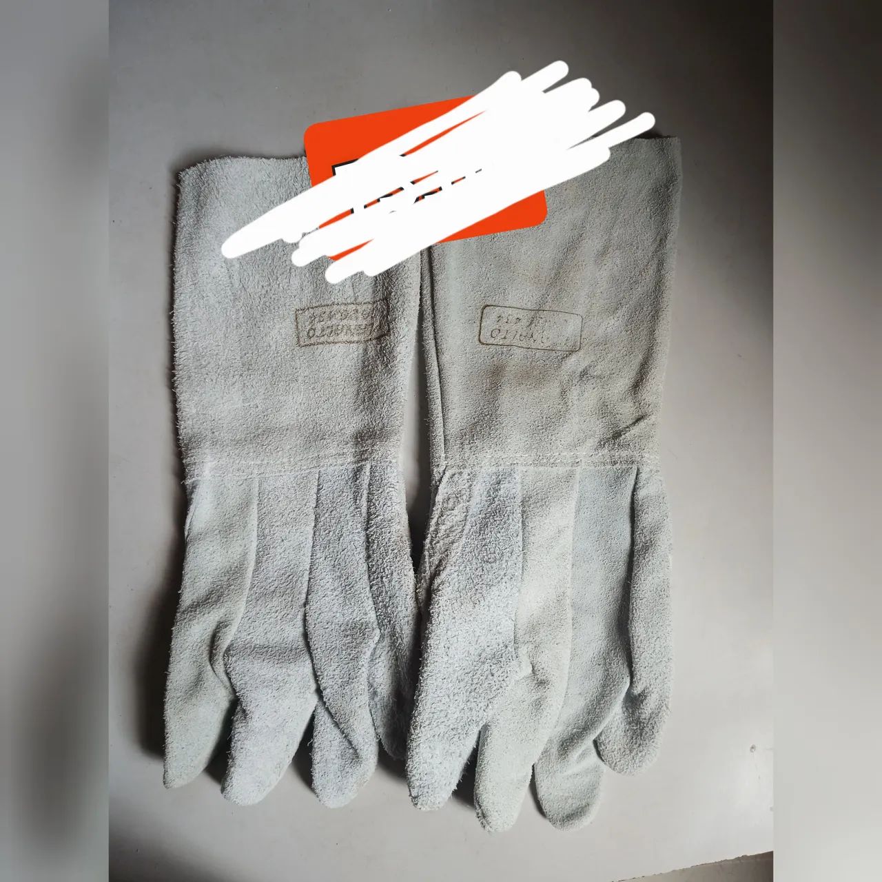 Luvas de couro 