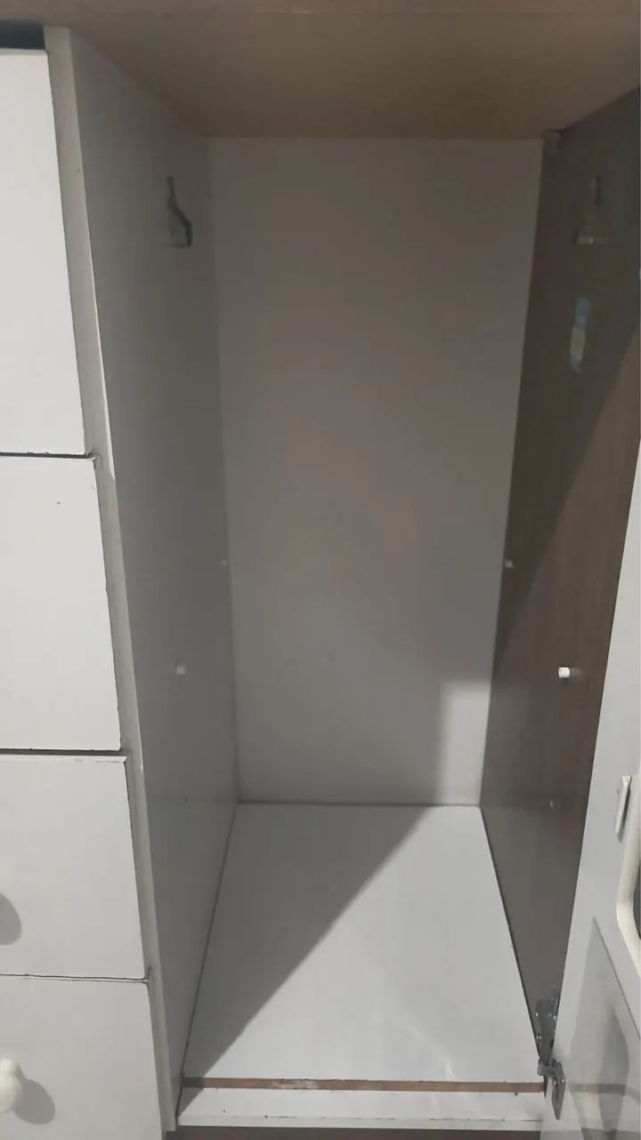 Cômoda 4 gavetas