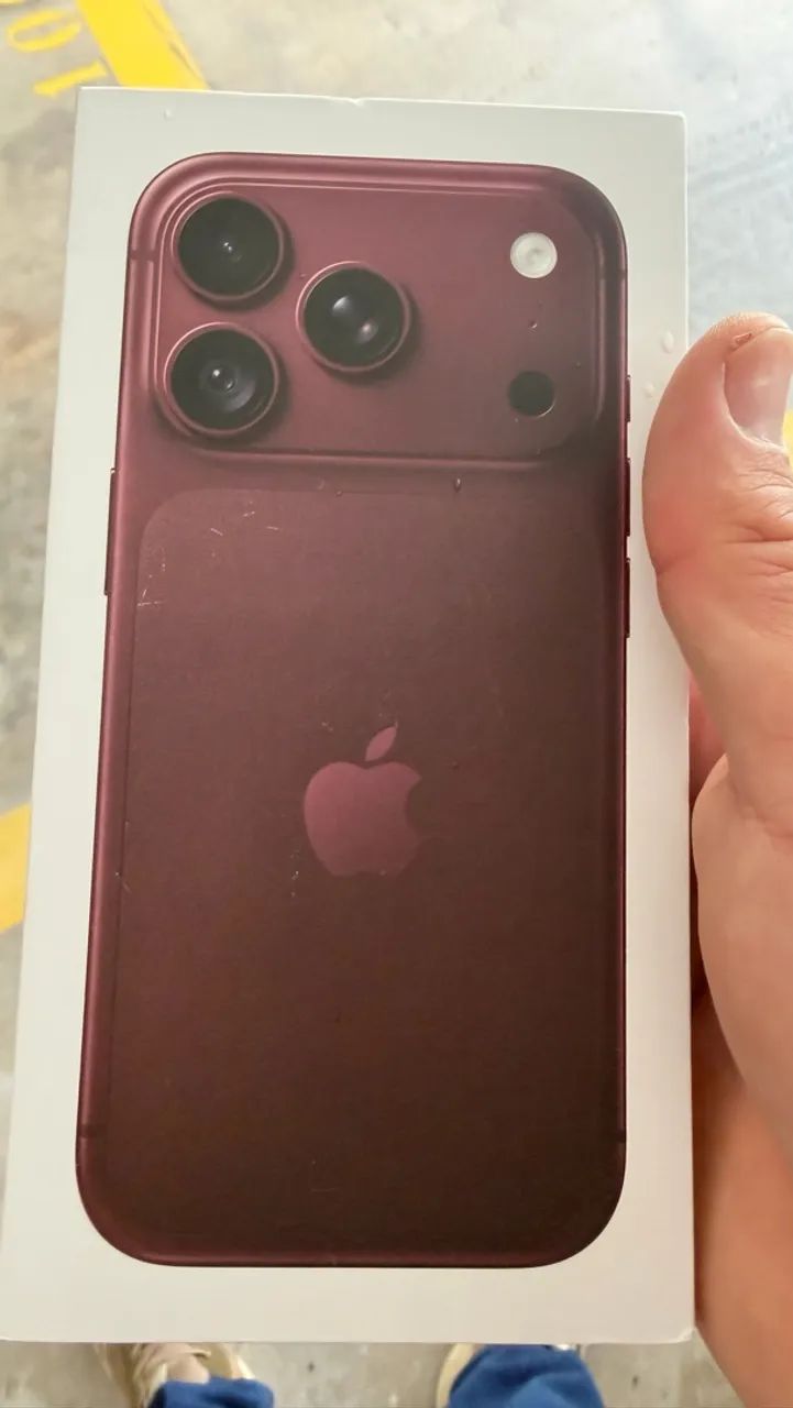 iPhone 18 pro 256 gb, cor bordô