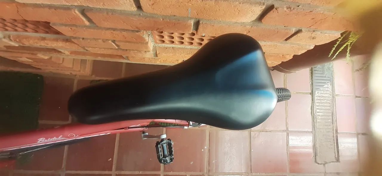 Bicicleta infantil aro 20 - Foto 4