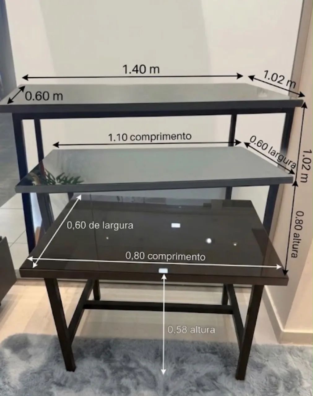 Mesa expositora de loja
