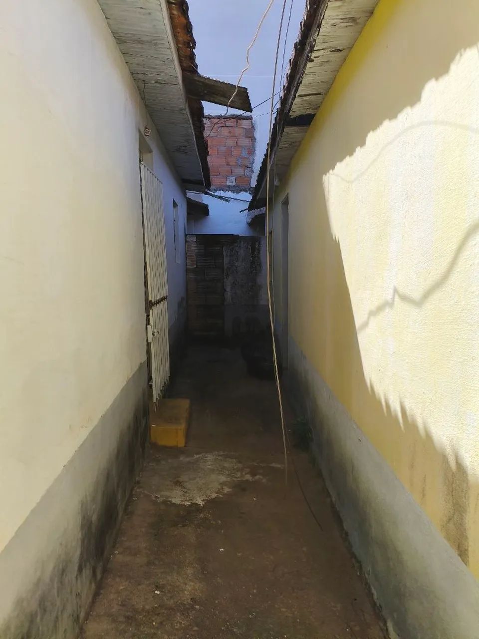 Alugo CASA CENTRO 2Q Ótima localização e segurança  - Foto 4