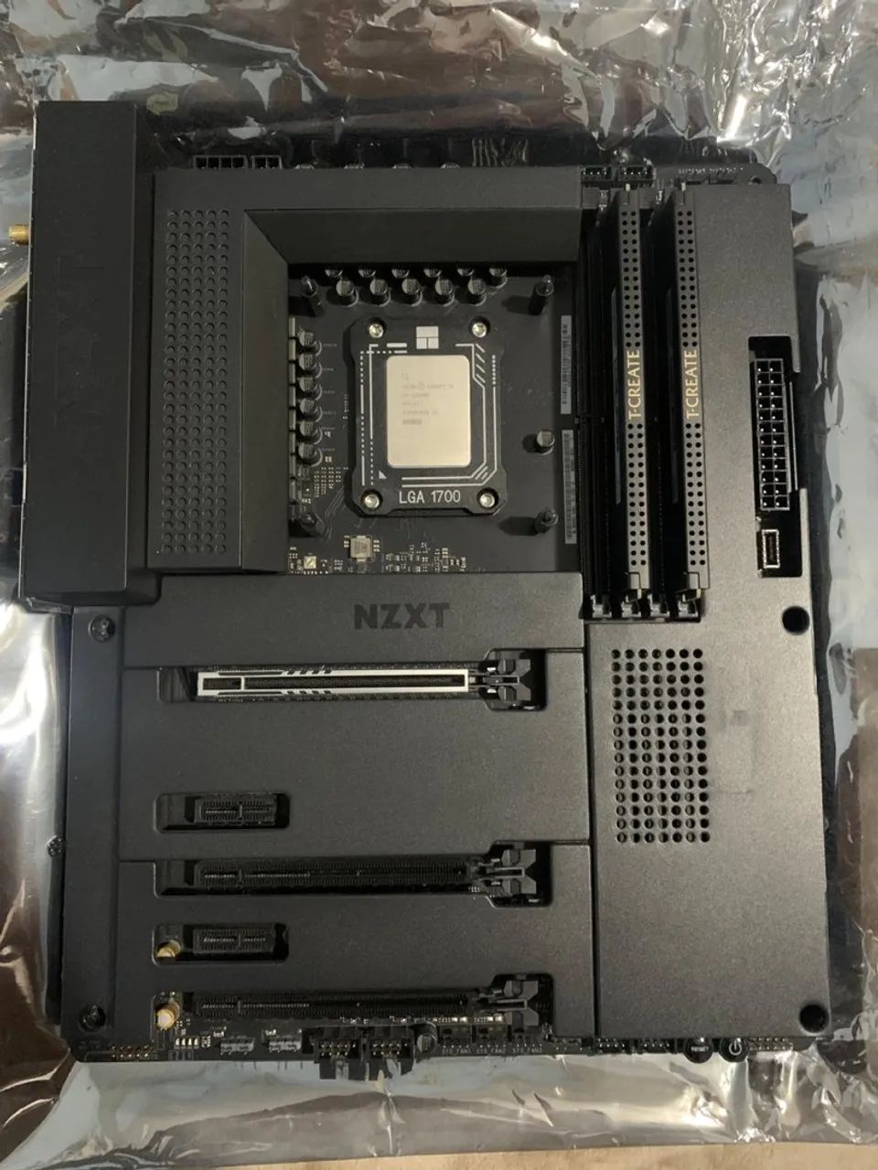 Placa Mãe - NZXT Z790 Preta - Foto 3