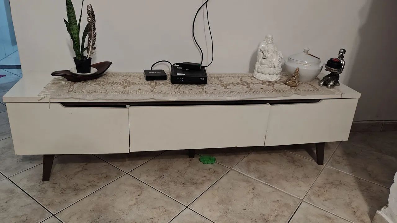 One-drawer, two-door rack