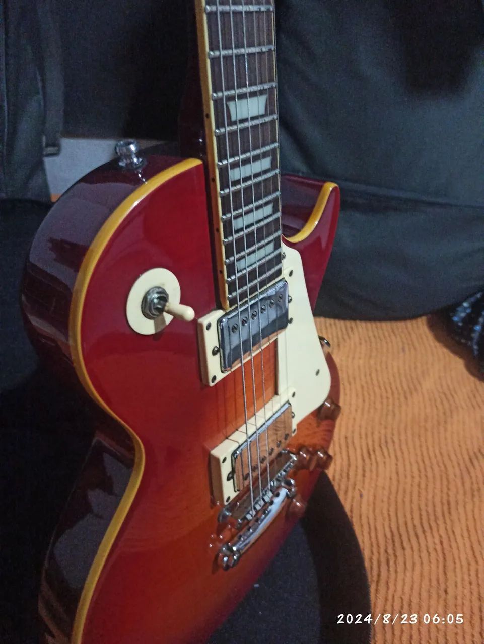 Guitarra Epiphone Les Paul  - Foto 3