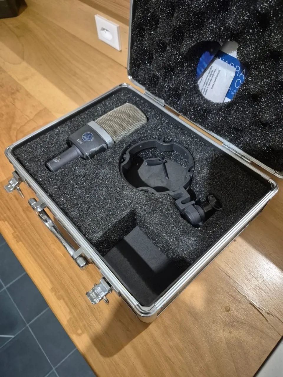 MICROFONE AKG c214 - USADO
