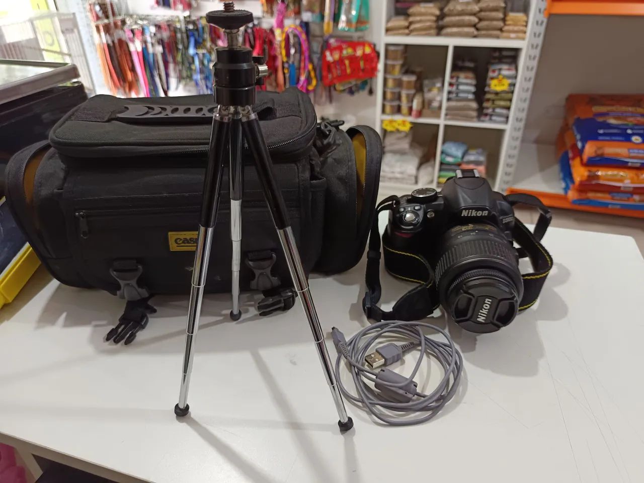 Camera digital Nikon D3100 - Foto 4