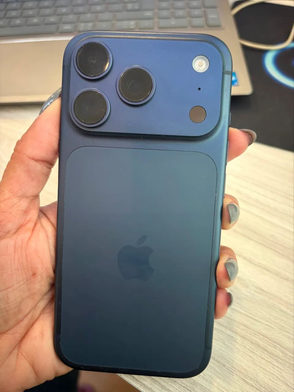 iPhone 17 pro - Foto 4