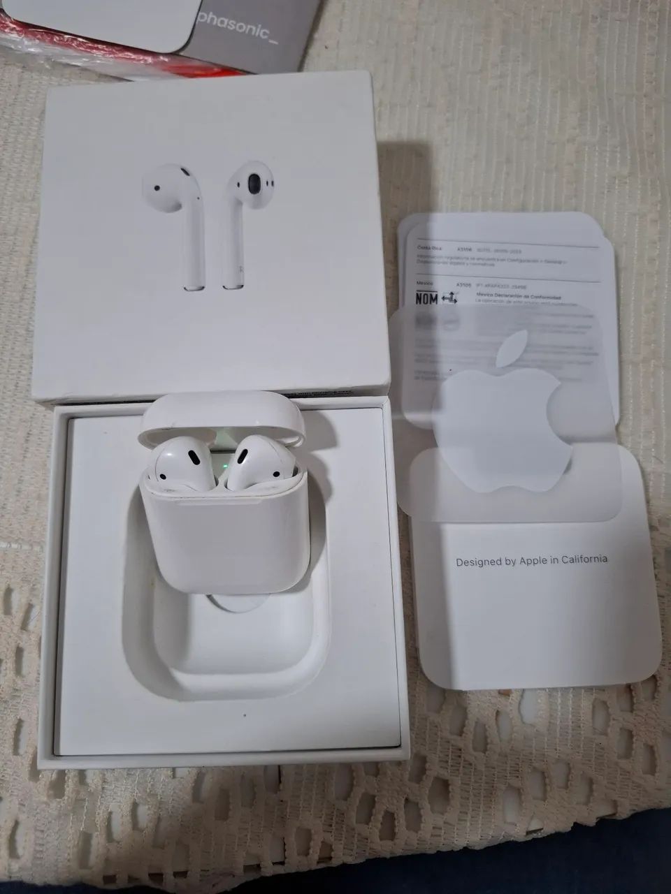 Airpods 2 geração LEIA O ANÚNCIO!!! - Fones de Ouvido