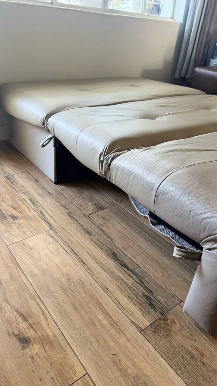 Sofá cama em courino - Foto 4