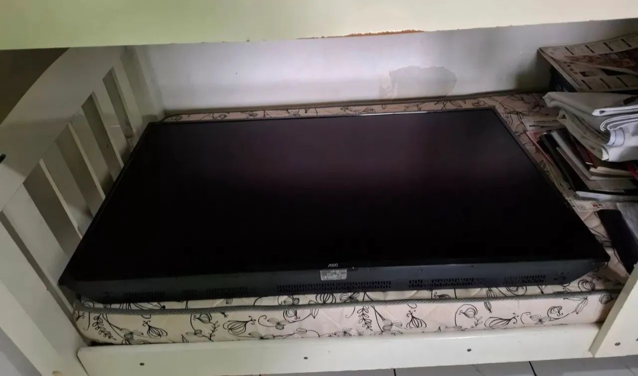 TV AOC 55" com defeito - Foto 4