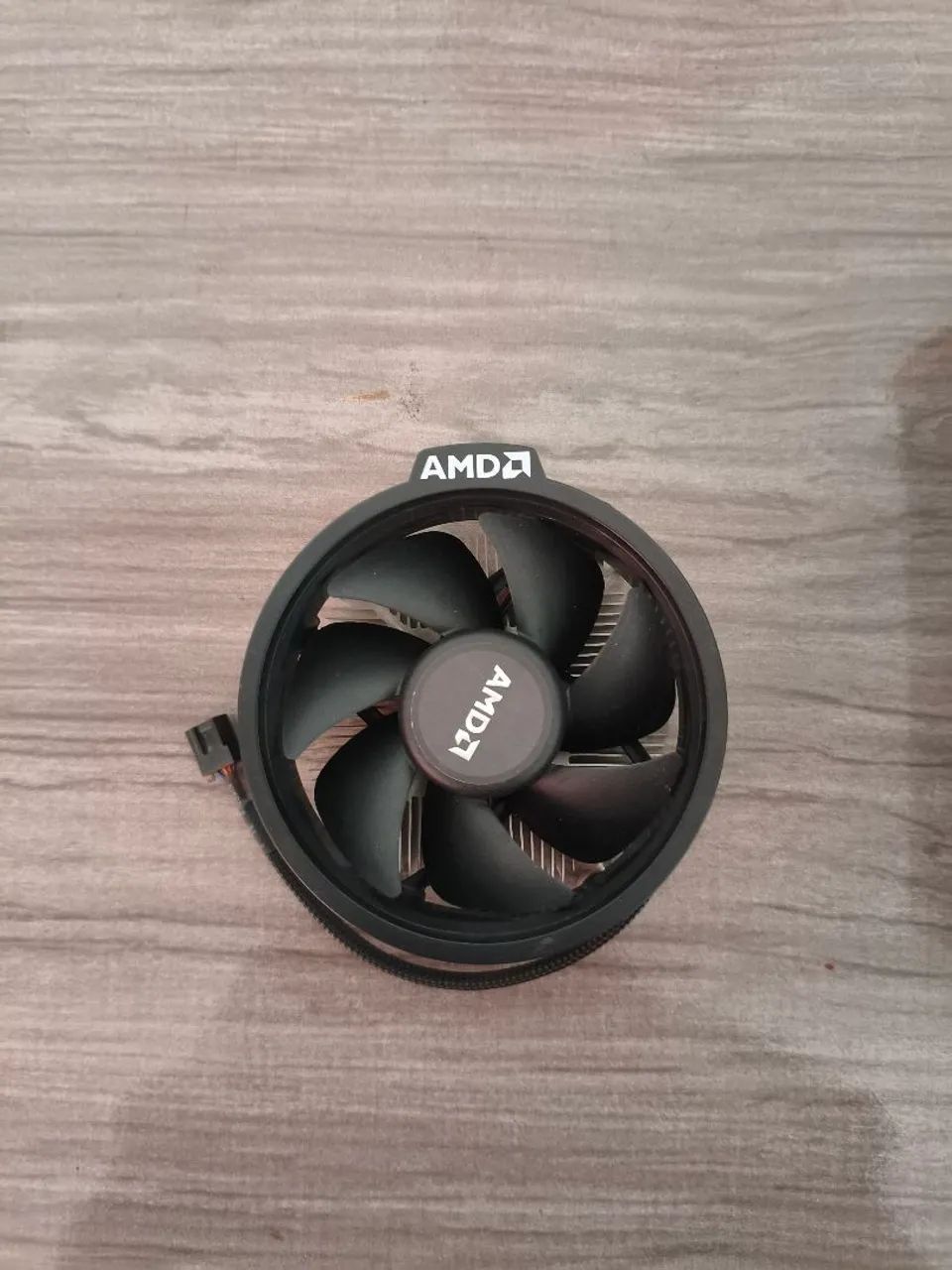 Cooler AMD