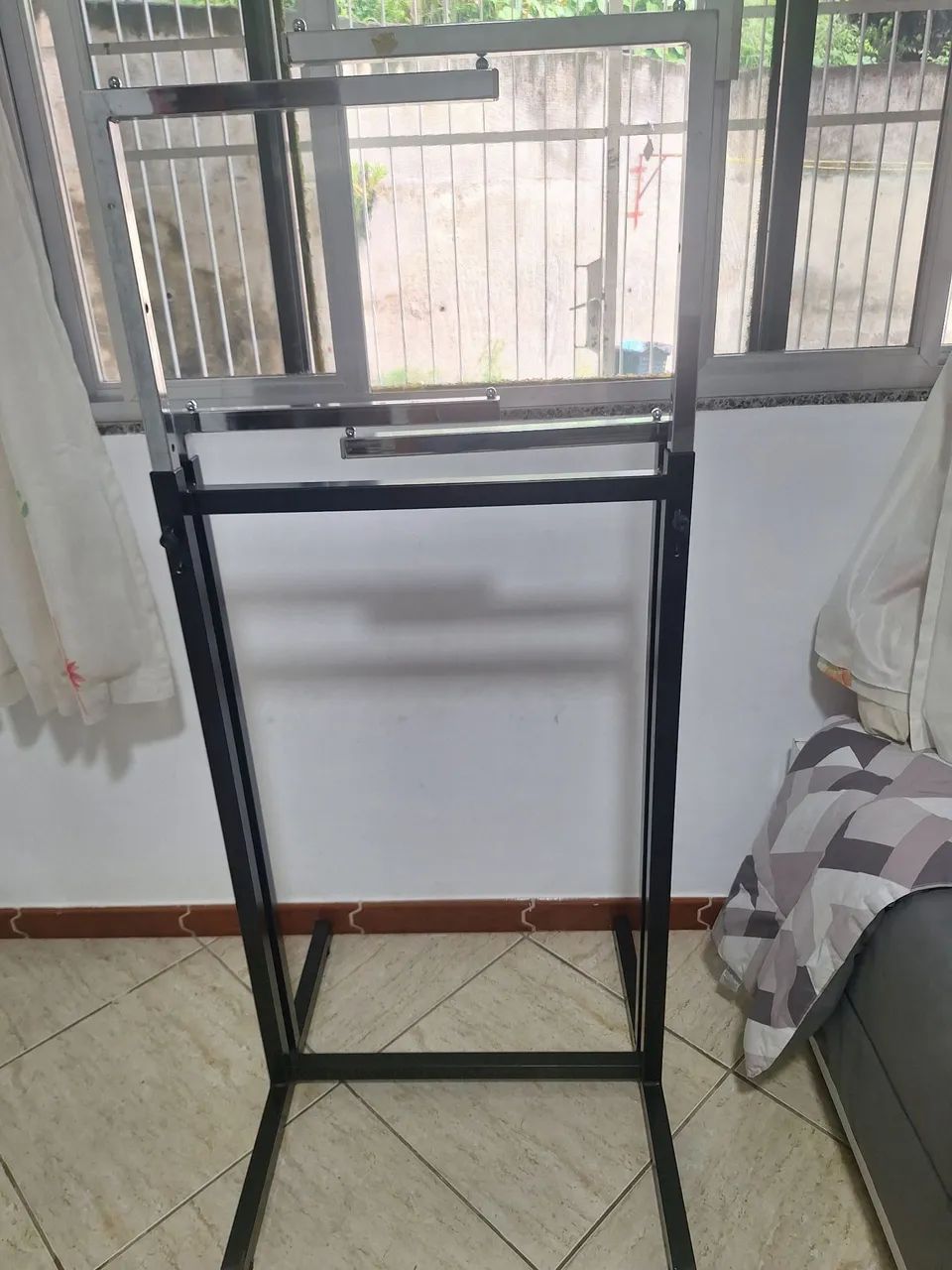 Arara de Roupas - Foto 2