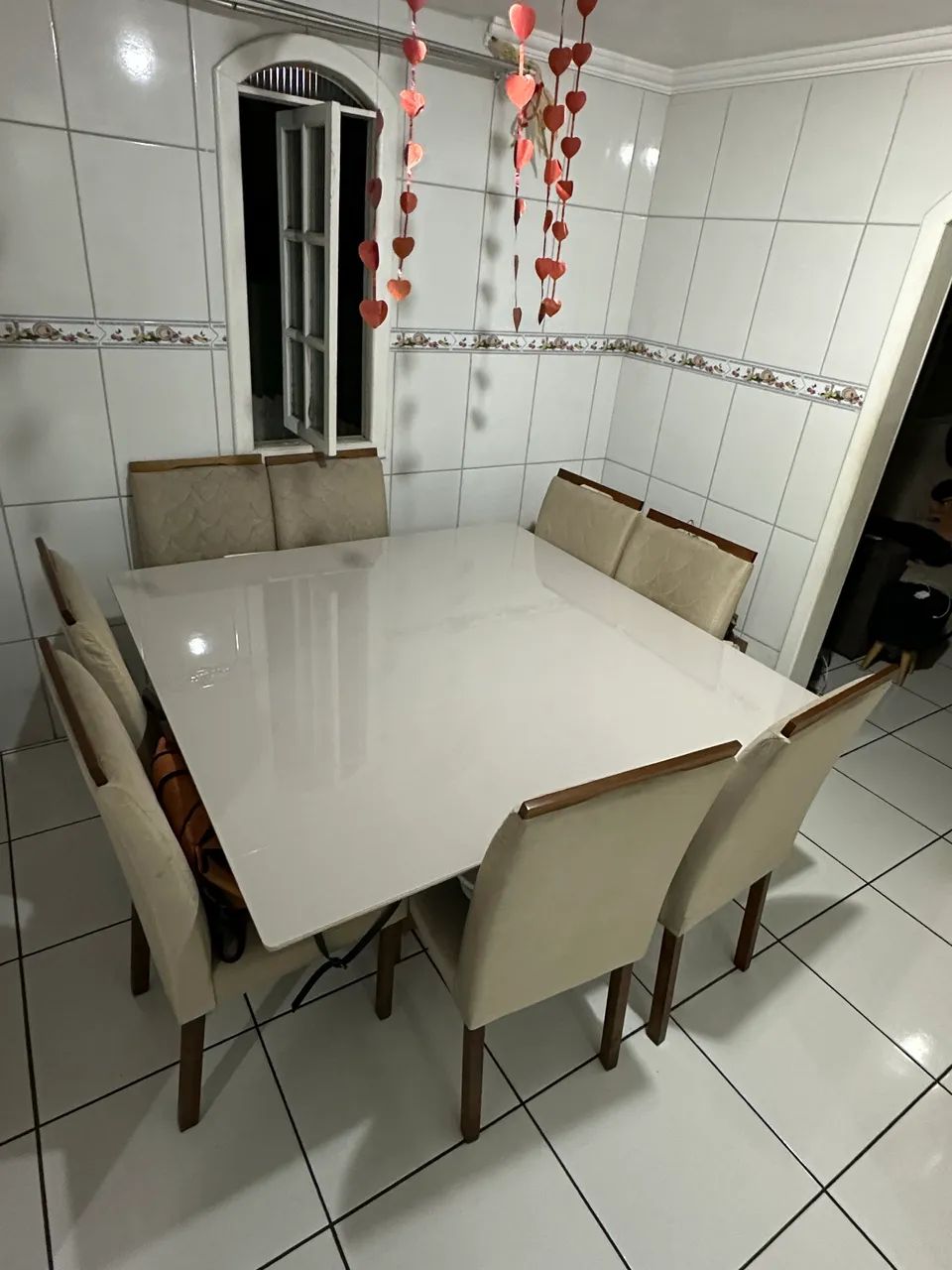Mesa de jantar 8 lugares 