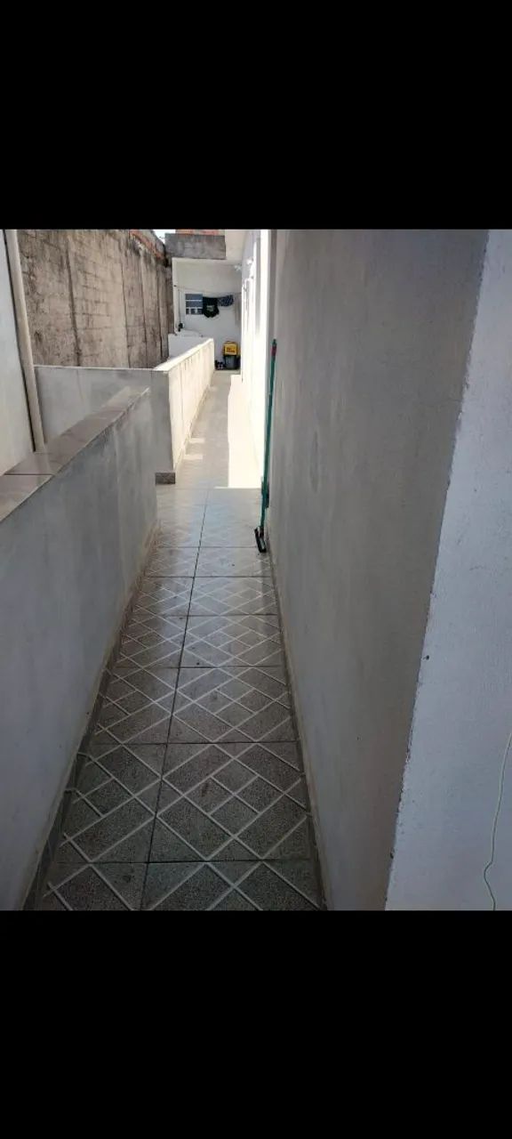 Casa de aluguel. De 2 cómodos  e 1 banheiro  - Foto 3