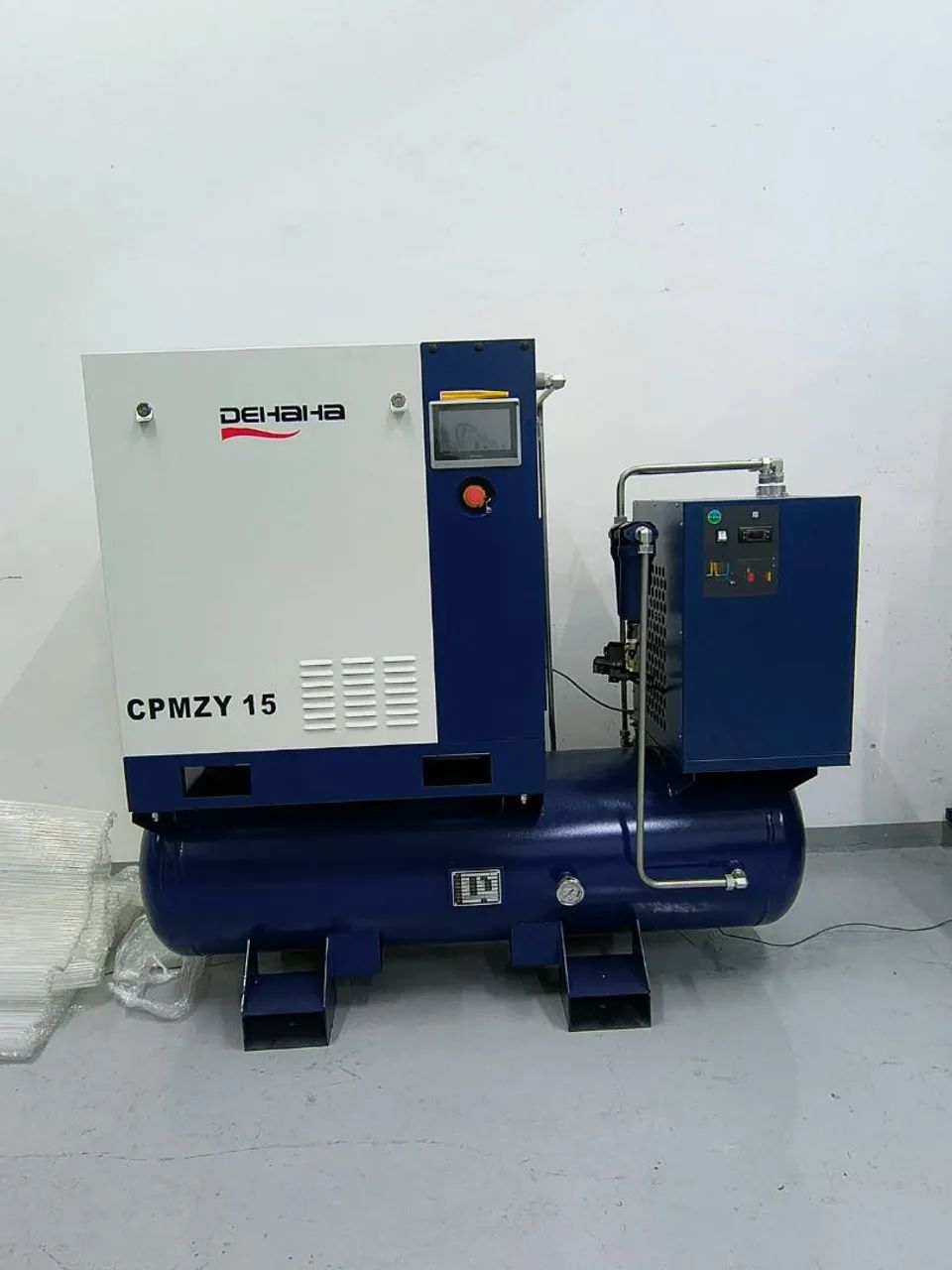 Compressor parafuso com secador DEHAHA