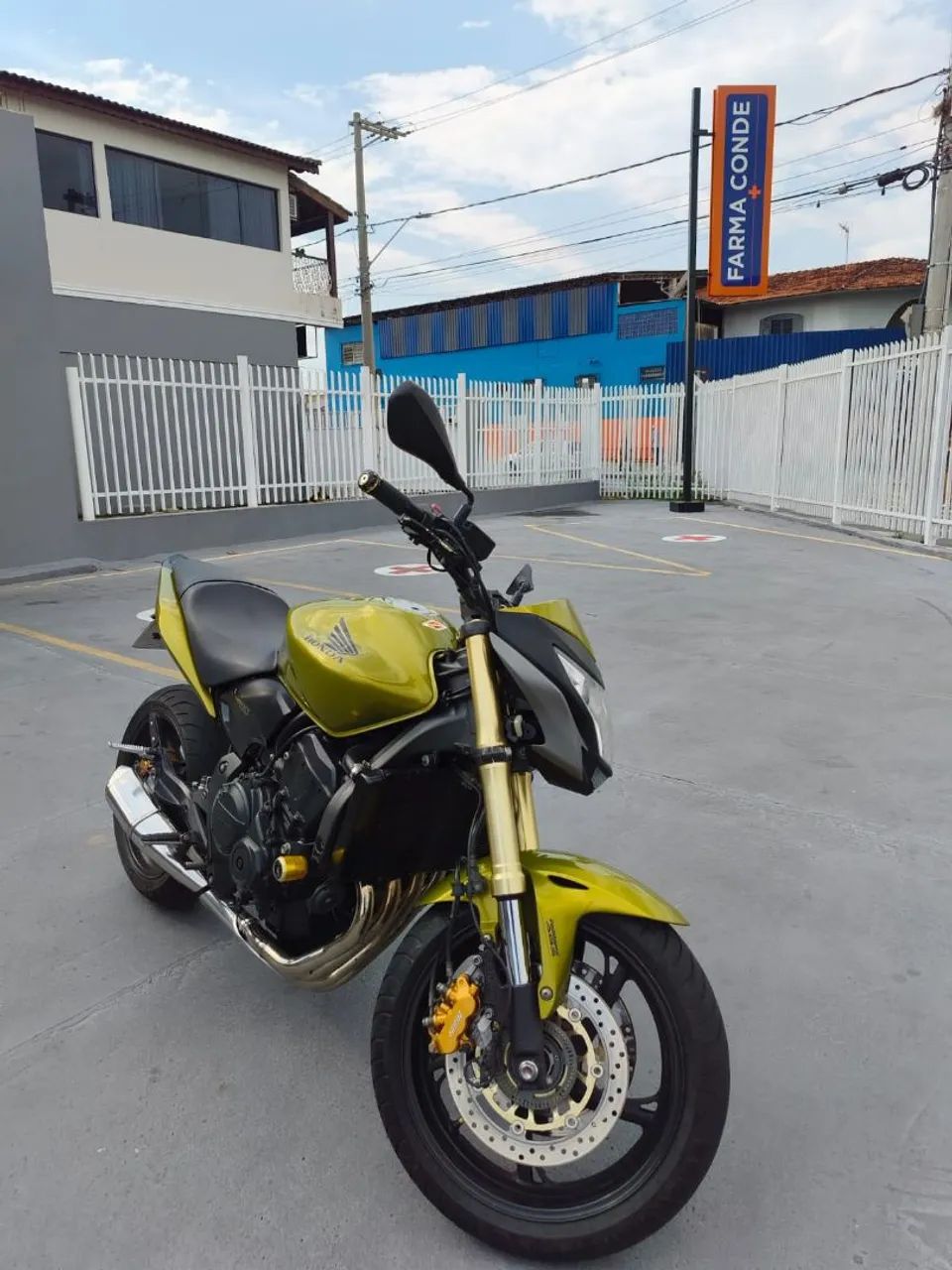 Hornet  - Foto 5