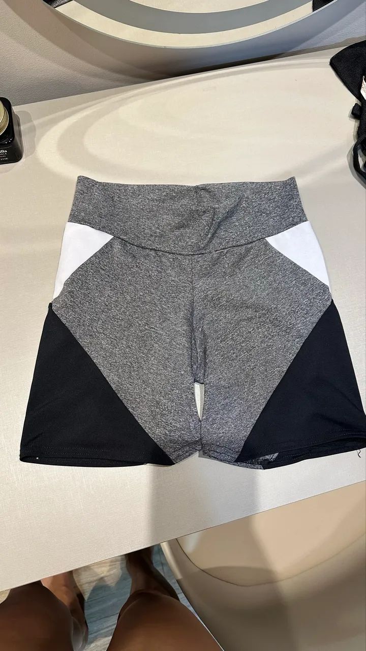 Short academia  - Foto 3