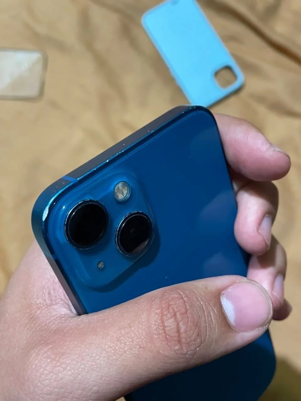iPhone 13 bateria 84% - Foto 3