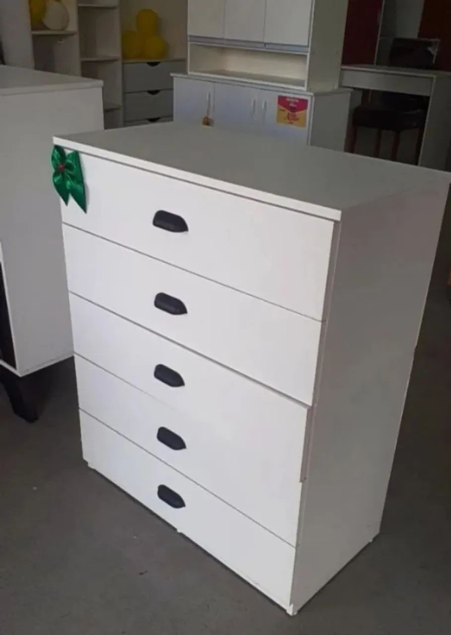 Líquida da cômoda em mdf