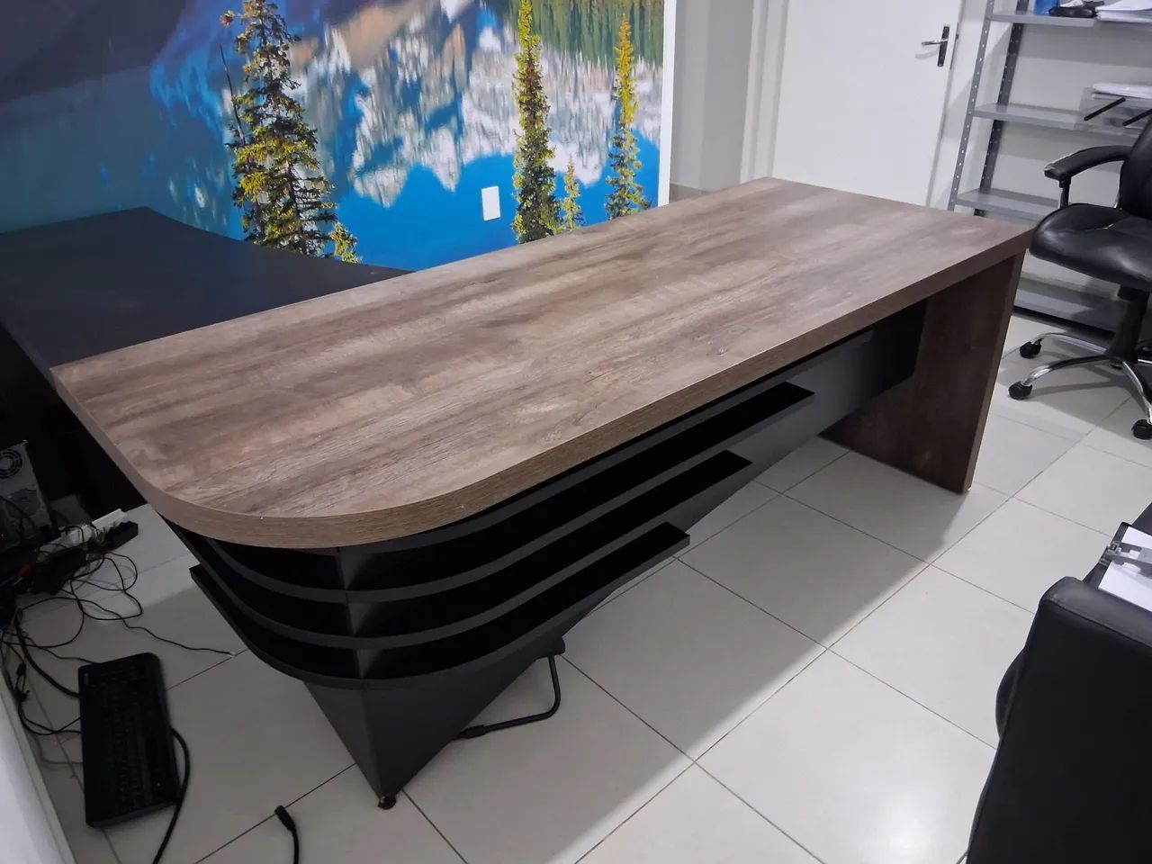 Mesa Presidente L  -  Seminova 