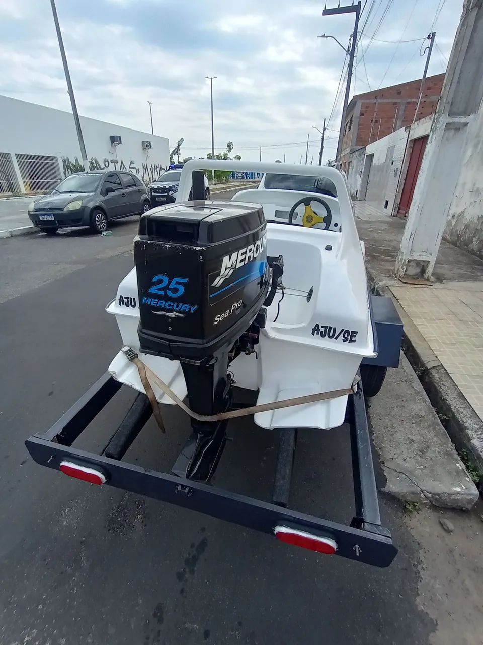 Vendo mimi lancha R$22.000 - Foto 3