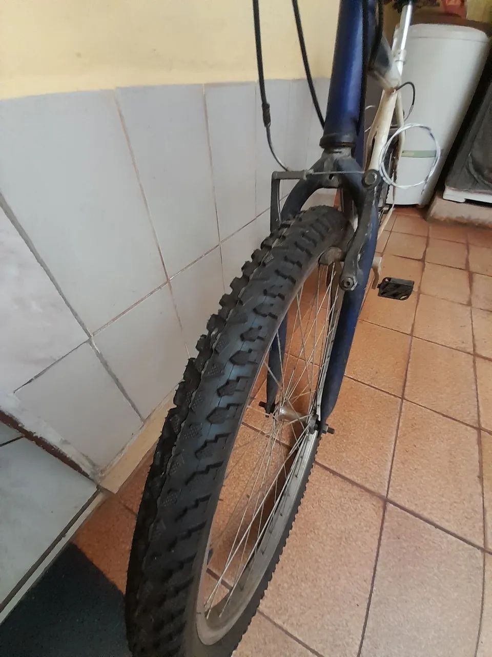 Bicicleta aro 26" com marcha - Foto 3