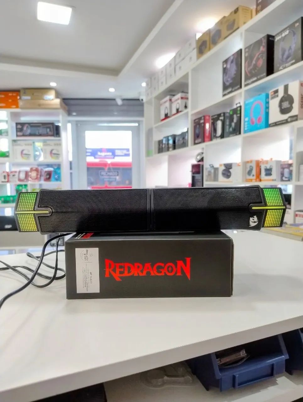 Caixa de Som Redragon Yorick RGB Bluetooth 5.3 2 Em 1 - Foto 2
