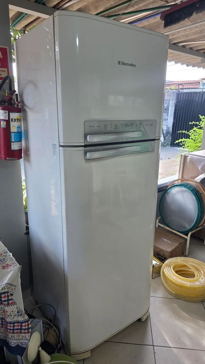 Geladeira Electrolux DF50