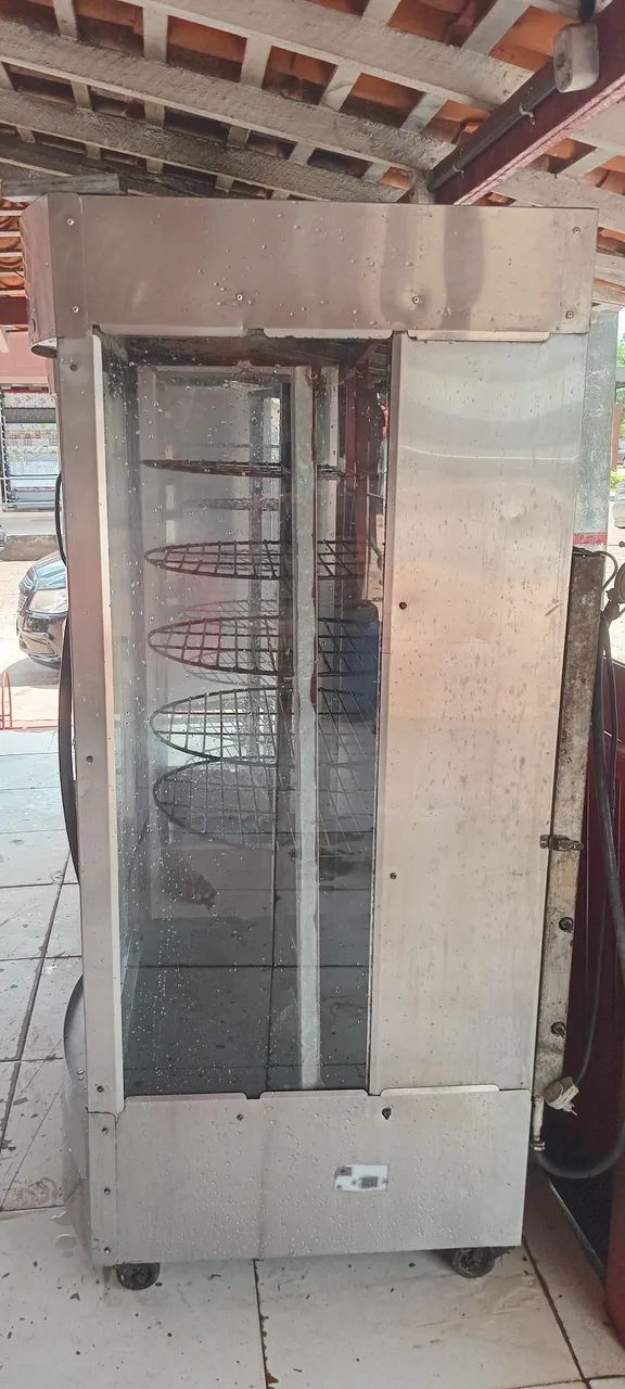 Máquina de assar frango bem conservado! - Foto 3