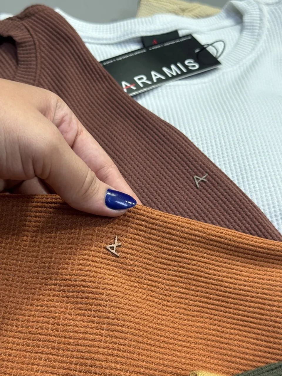 CAMISA TEXTURIZADA  - Foto 2