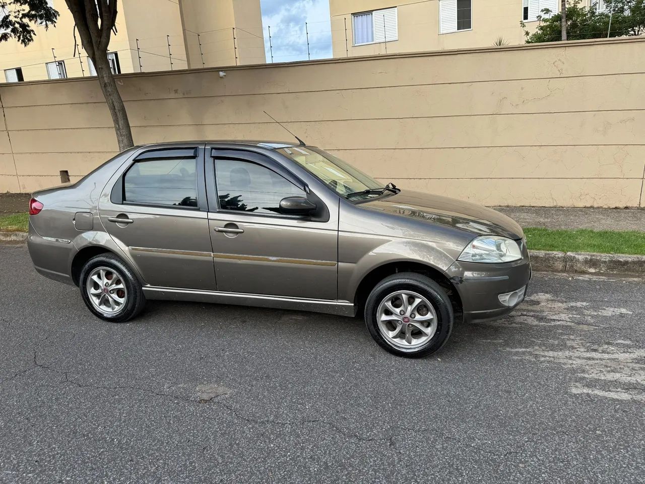 Fiat Siena 1.0 8V 2011