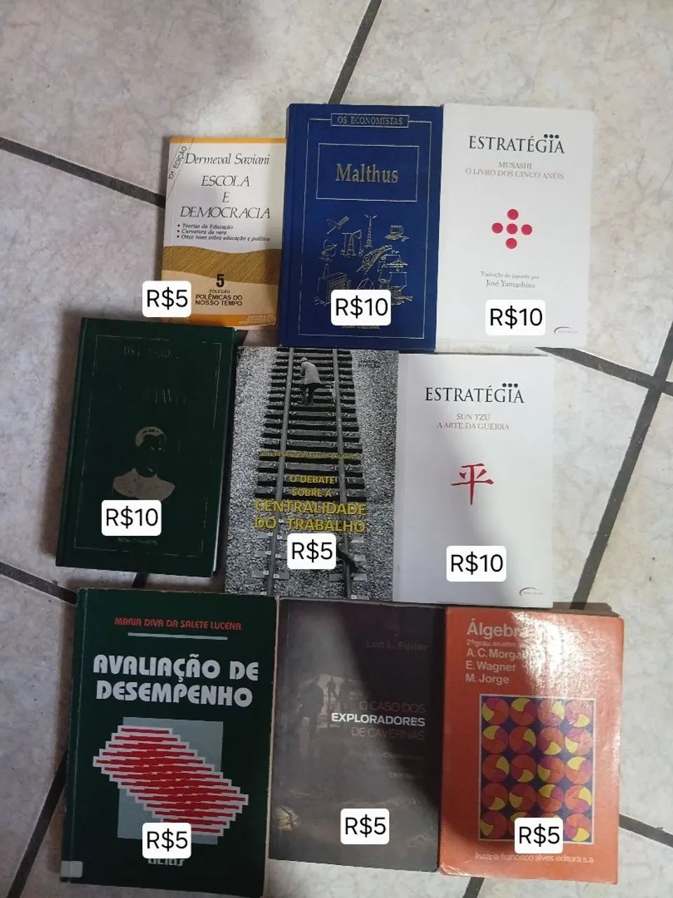 Vendo livros - Foto 3