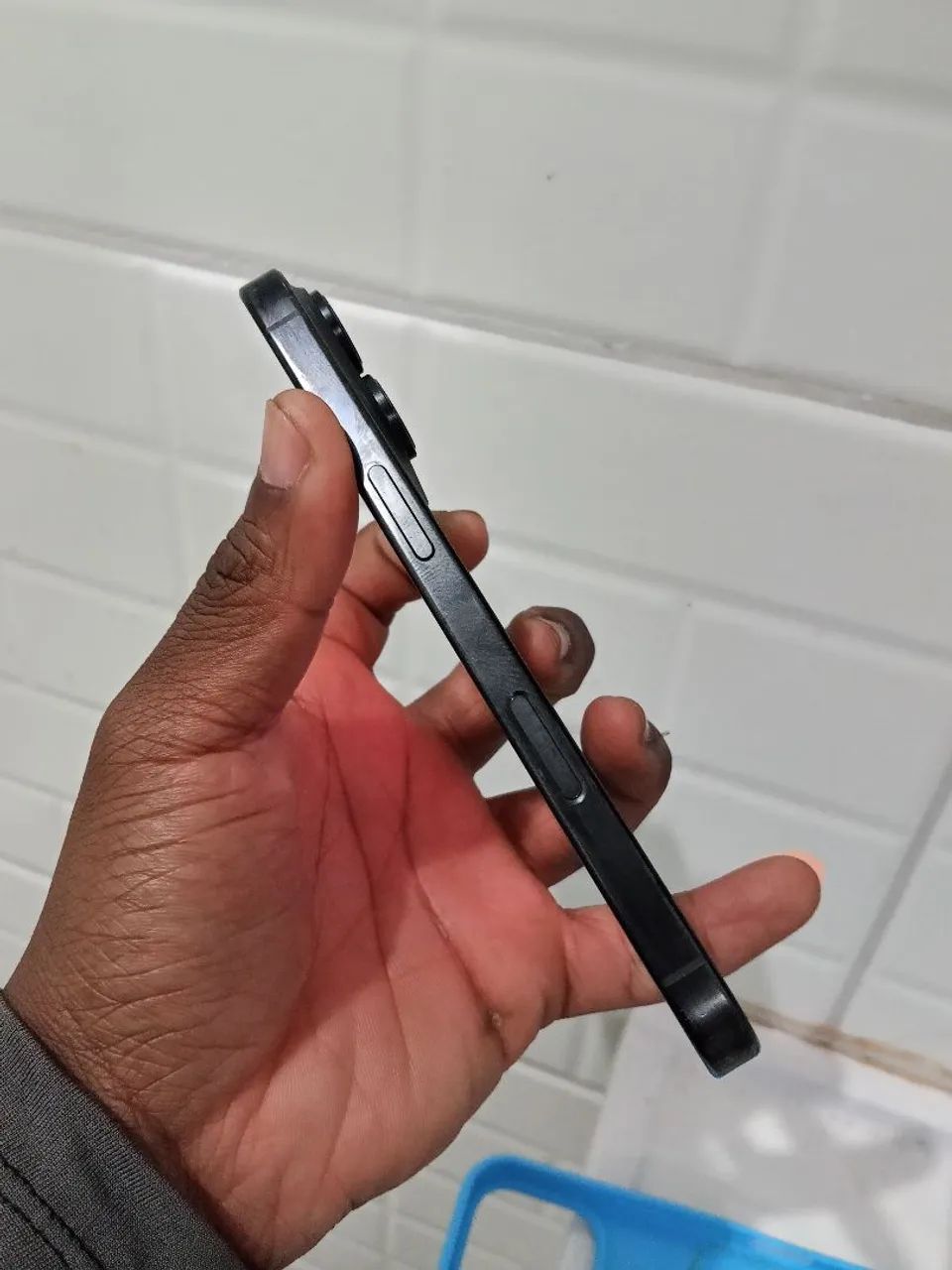 Iphone 16 pro 128gb bypass  - Foto 4