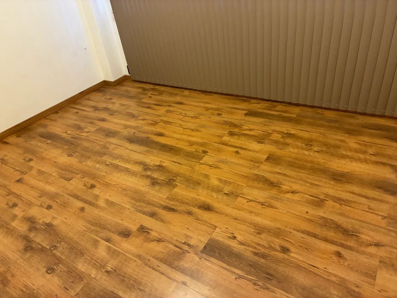 SALA COMERCIAL EM OLARIA - VENDA - Foto 5