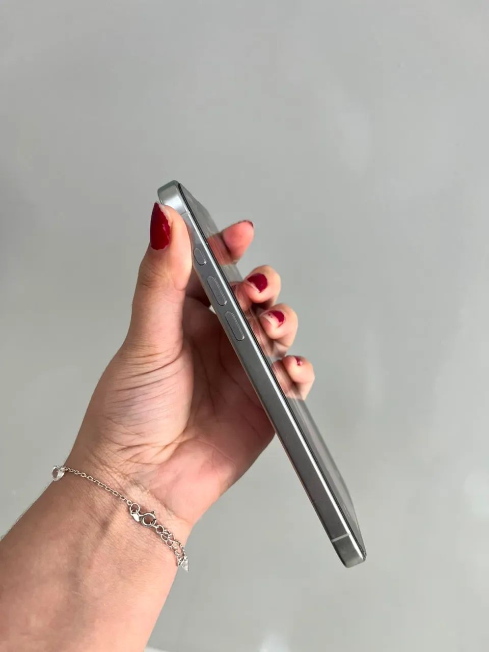 ? iPhone 15 Pro Max 256GB - Impecável + 10 Capinhas - Foto 4