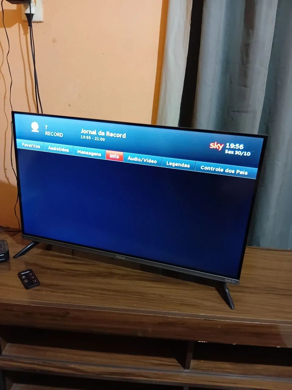 Vendo TV 39 polegadas  semi nova  - Foto 3
