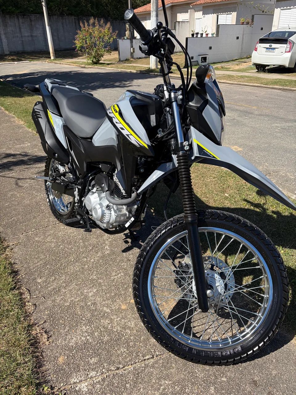 Bros 160 com ABS