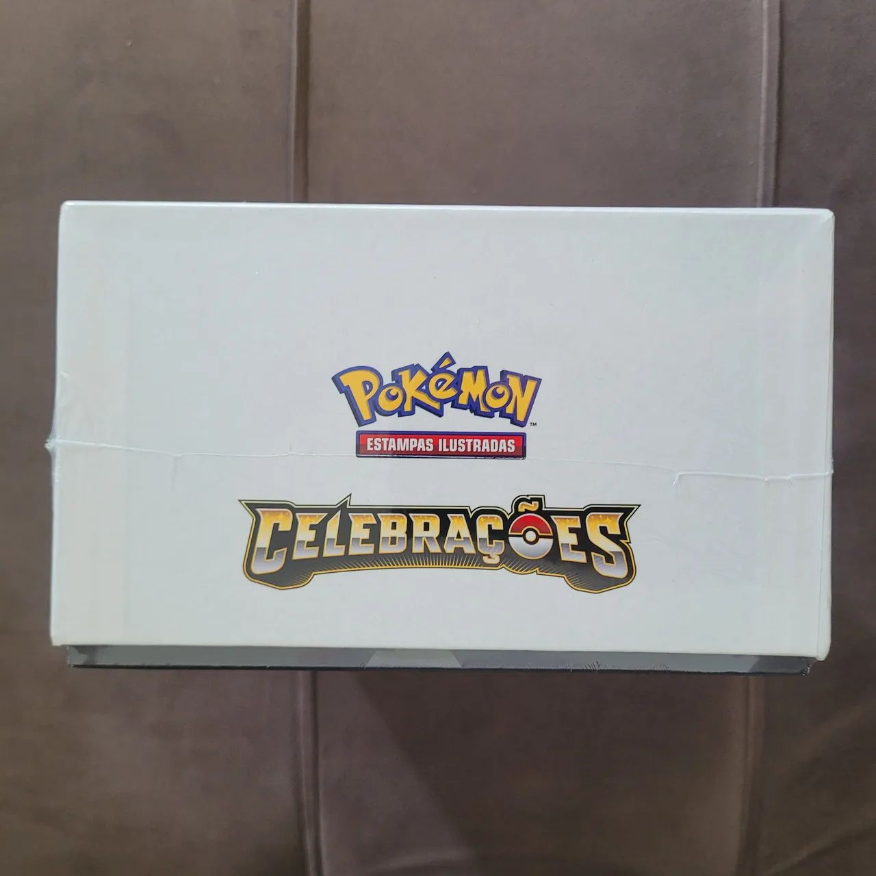 Box Pokémon Coleção Dourada Celebrações 25 Anos - Copag - Foto 5