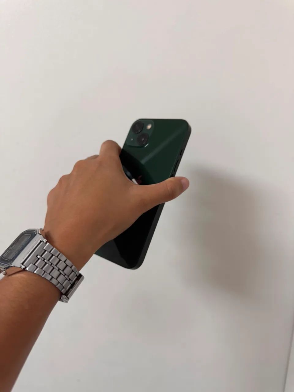 iPhone 13 Verde em Ótimo Estado + Capinha e Película  - Foto 3