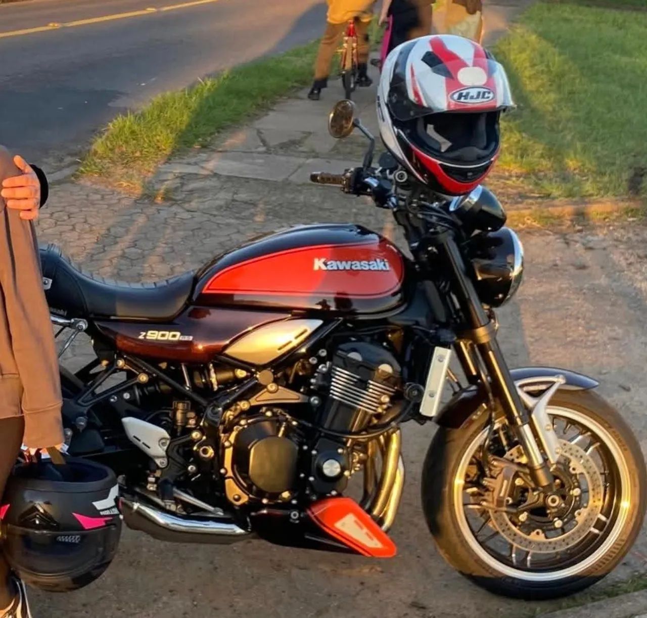 Kawasaki Z900RS (948cc) - Foto 4