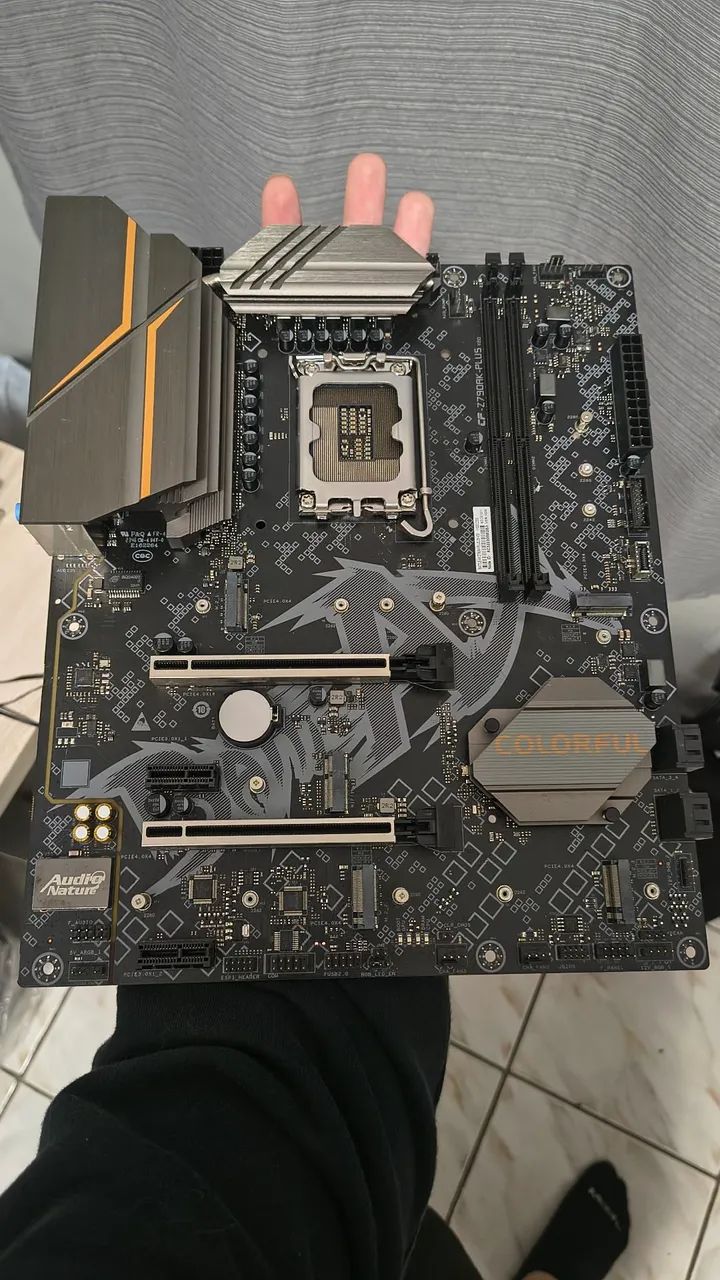 Placa mãe Z790 AK DDR5 Colorful - Foto 2