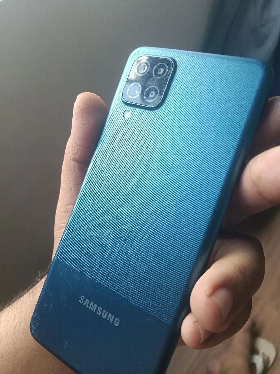 SAMSUNG A1 USADO - Foto 3