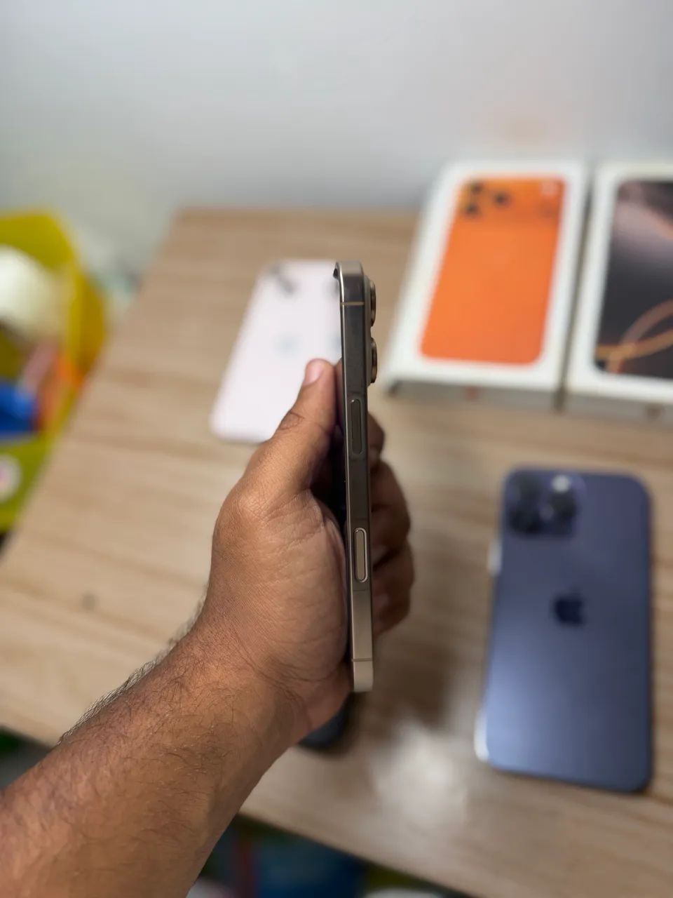 iPhone 16 Pro  - Foto 2