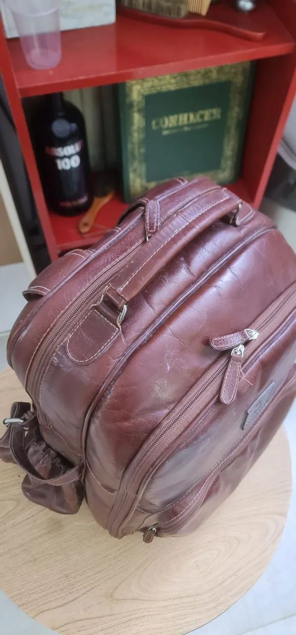 MOCHILA DE BARBEIRO EM COURO WHISKEY  - Foto 4