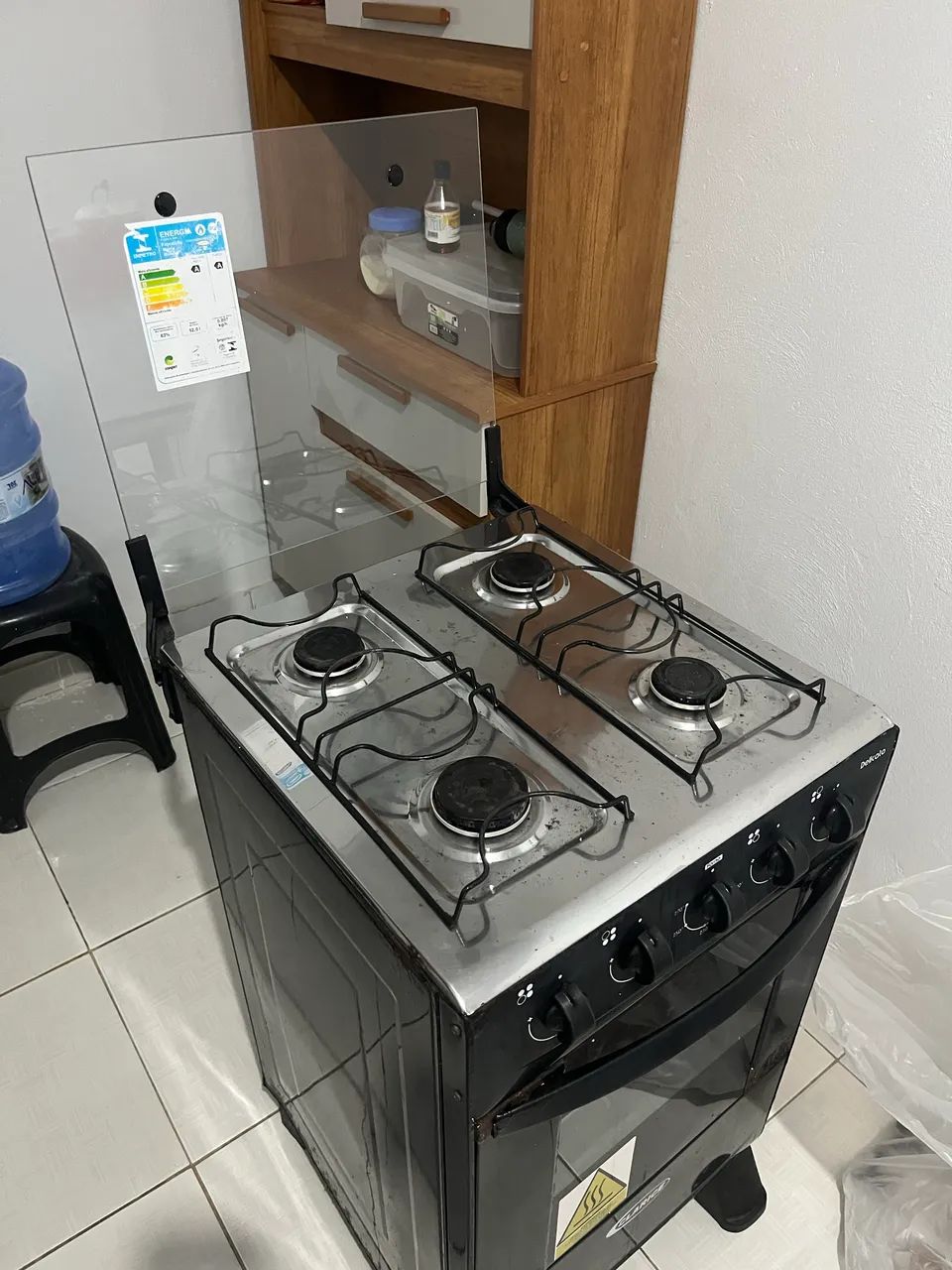 Vendo Fogão 4 Bocas - Foto 2