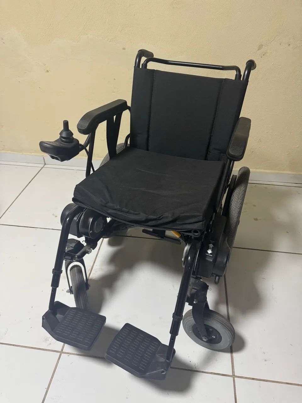 Cadeira  - Foto 2