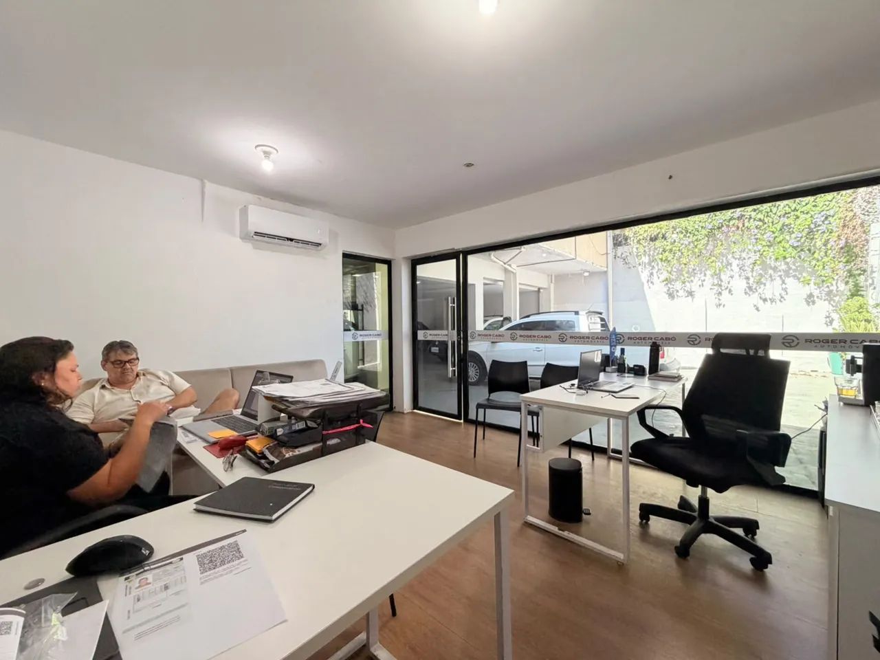 Passagem de ponto comercial ( loja de carro )