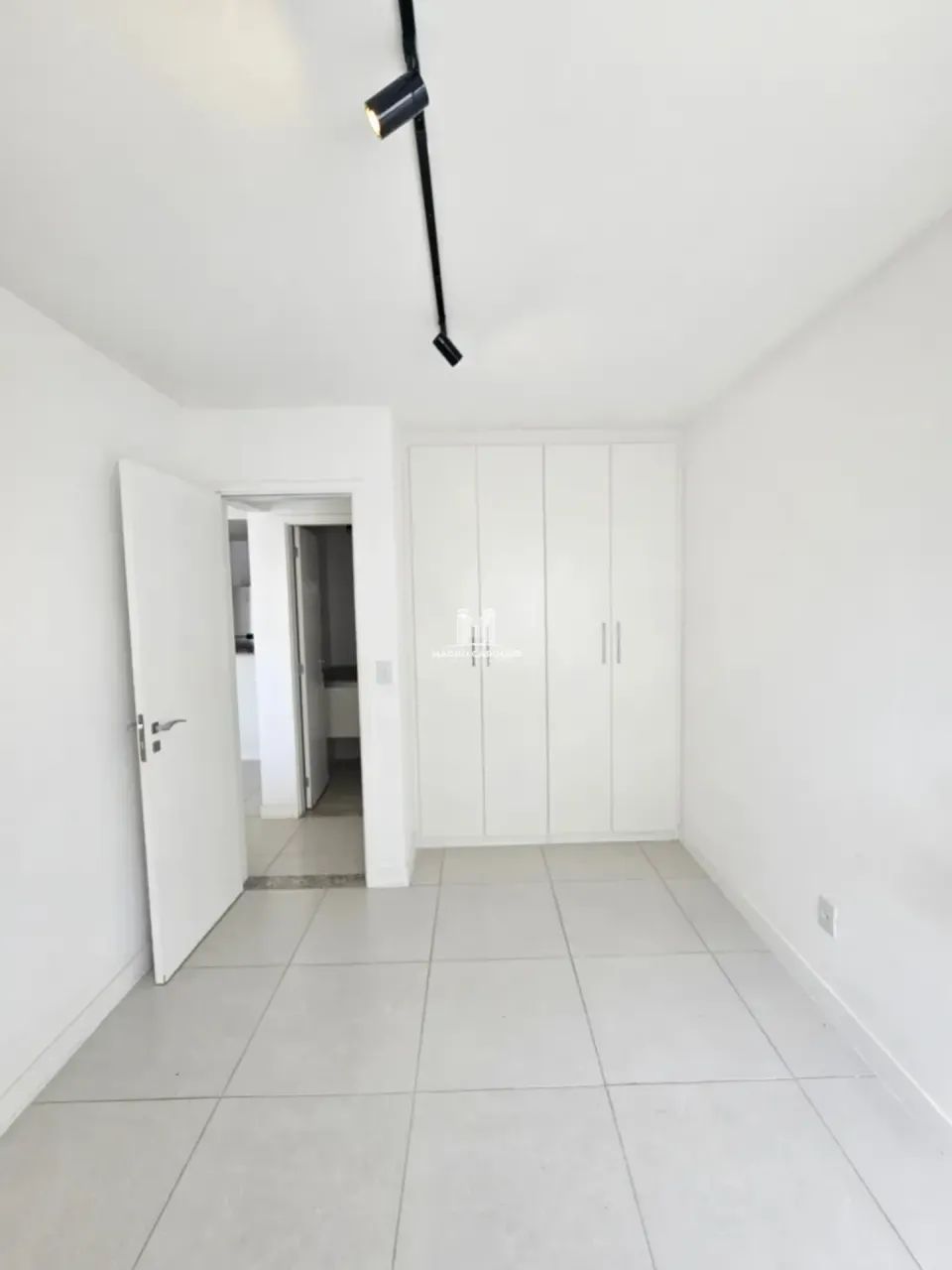 Apartamento semimobiliado 1 quarto com vaga próximo à Pelinca - Foto 5