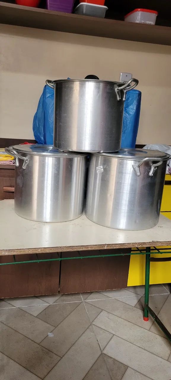 Vendo Conjunto de Panelas Grande.  - Foto 3